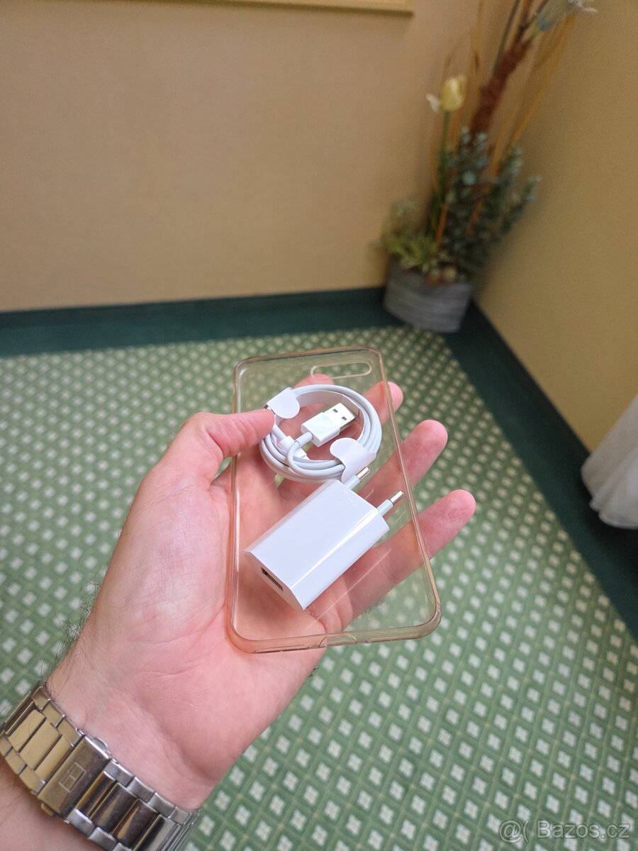 iPhone 7 plus 128gb black, 77% baterie - 9