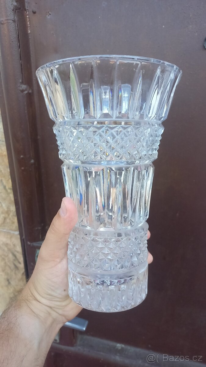 skleničky, čajový set, váza - vše za symbolickou cenu - 9