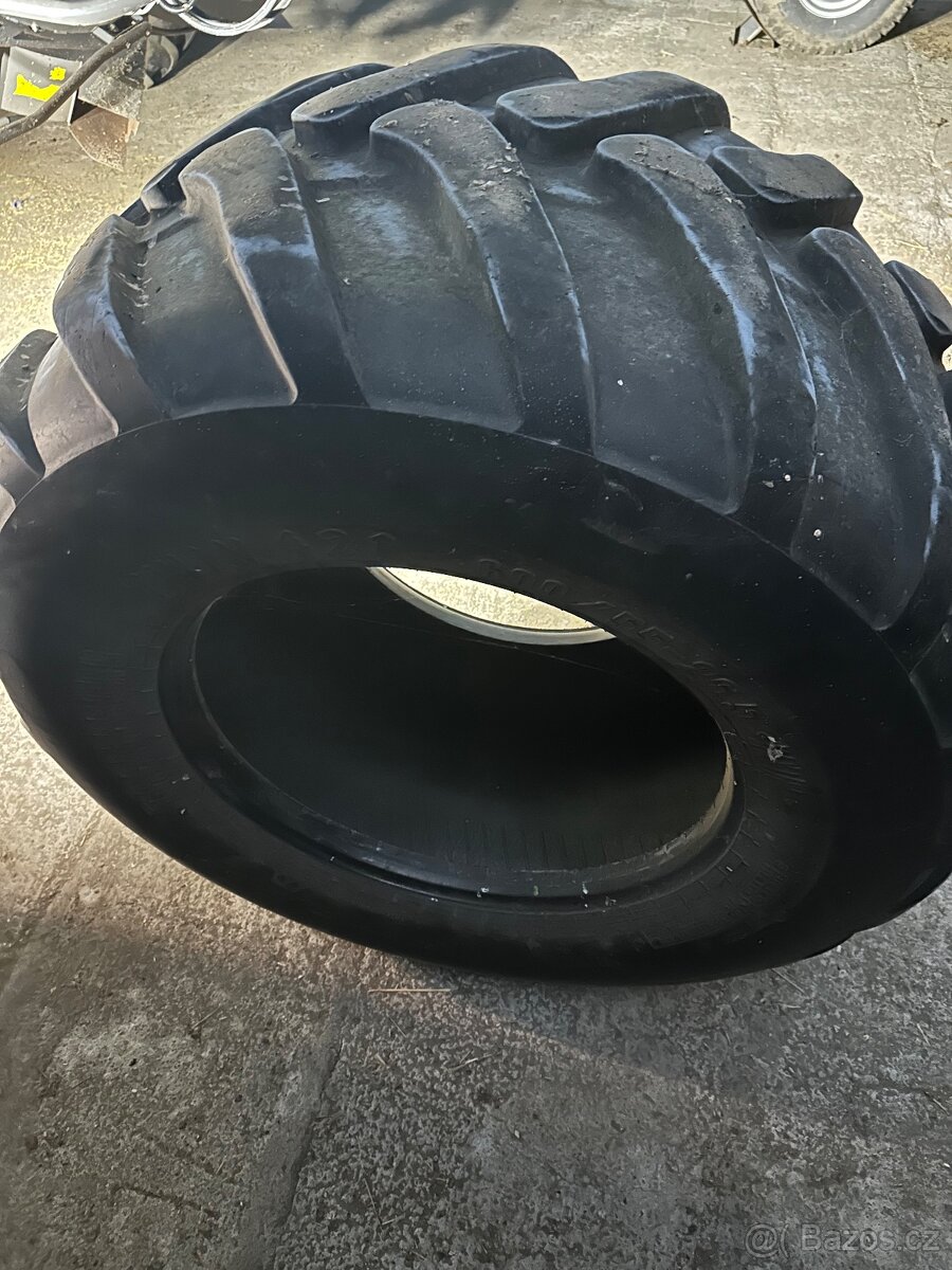 Pneu 600/55r26,5 - 9