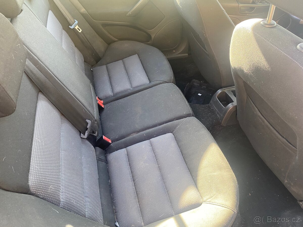 Škoda octavia 2 -díly - 9