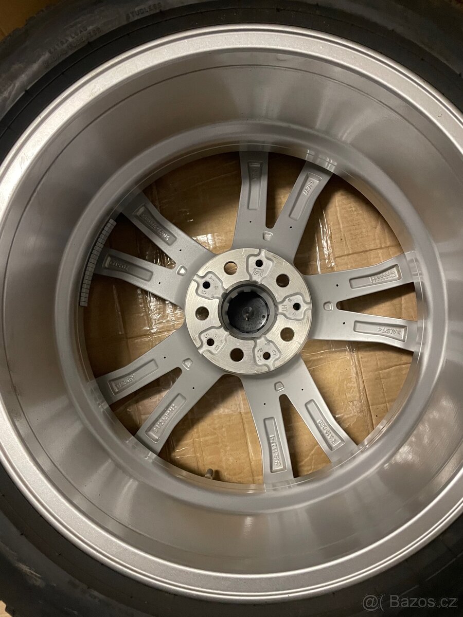 Orig zimni bmw 7 I7 G70 X3 G45 style 903 245/50/19 - 99% - 9