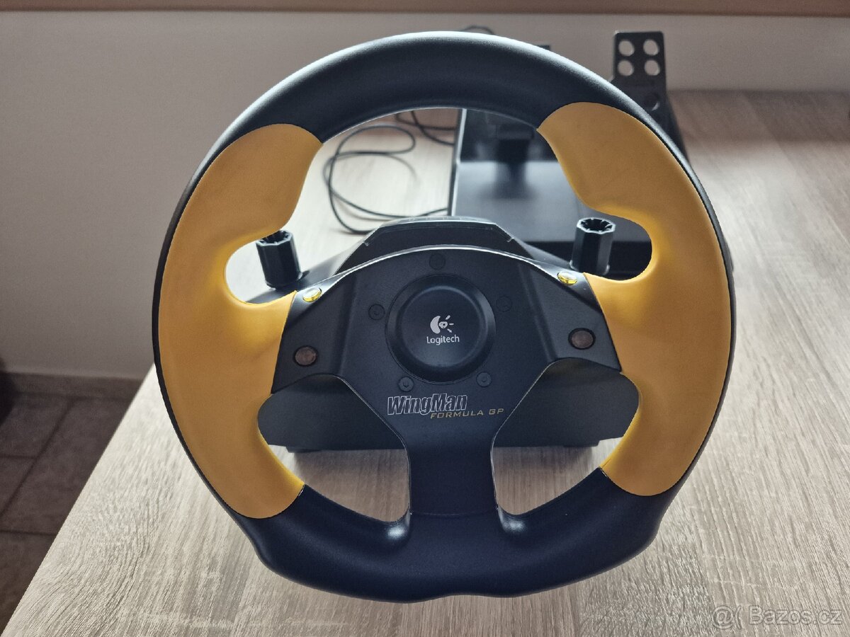 Herní volant + pedály LOGITECH - 9