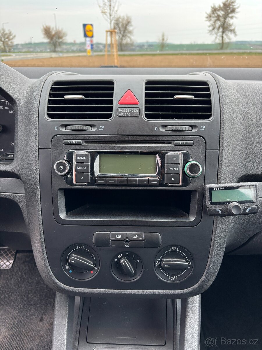 VW Golf V Variant 1.9 TDI - 9