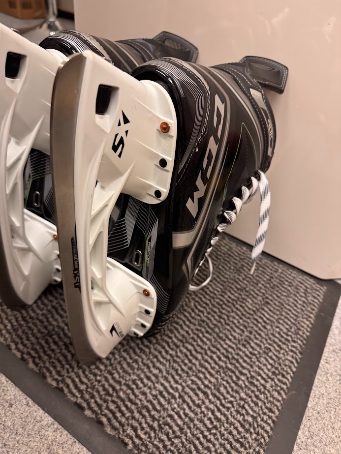 BRUSLE CCM RIBCOR 90K, vel. 47/11R - 9