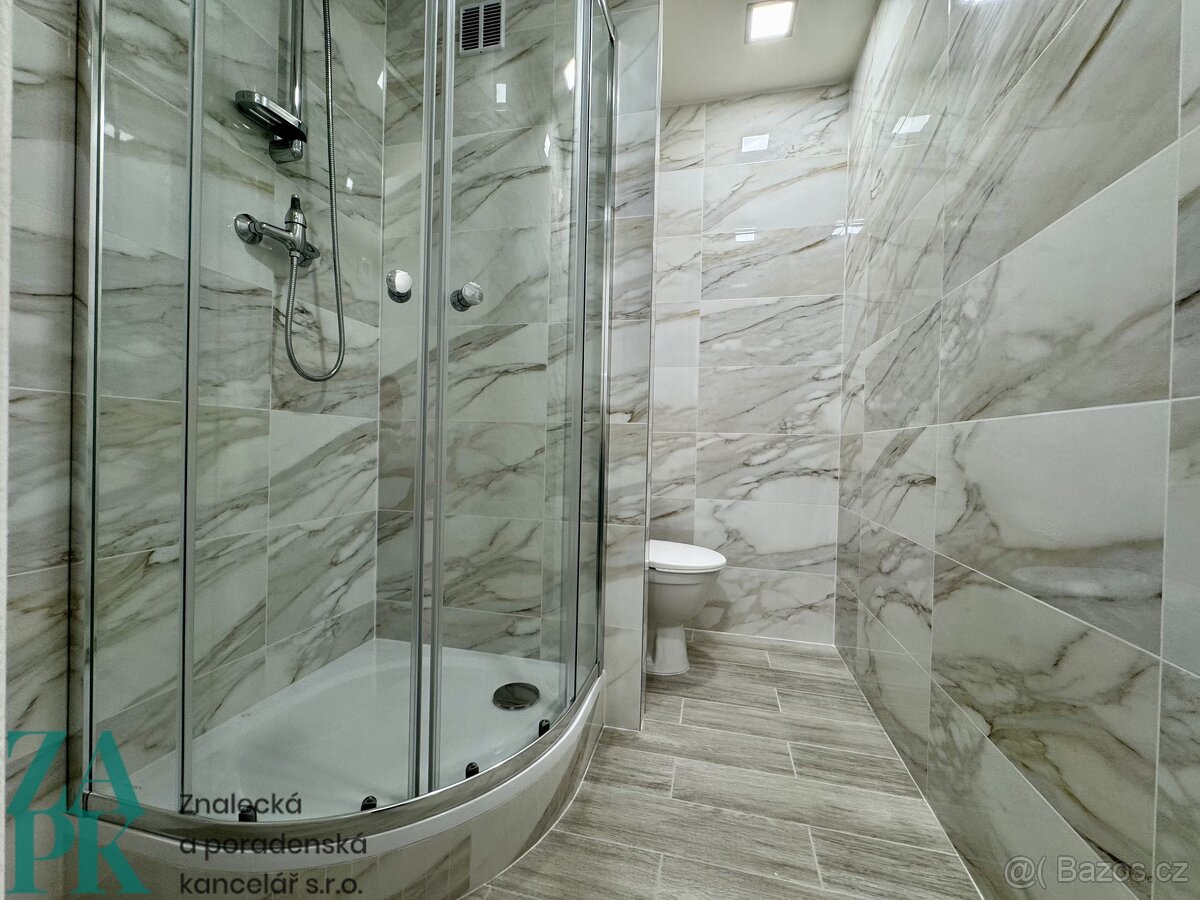 Pronájem bytu 1+kk 28 m², Hodonín, po rekonstrukci - 9