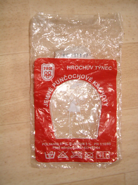 Retro kelímky, lahve, petrolej, vodní sklo, lak na auta atd. - 9