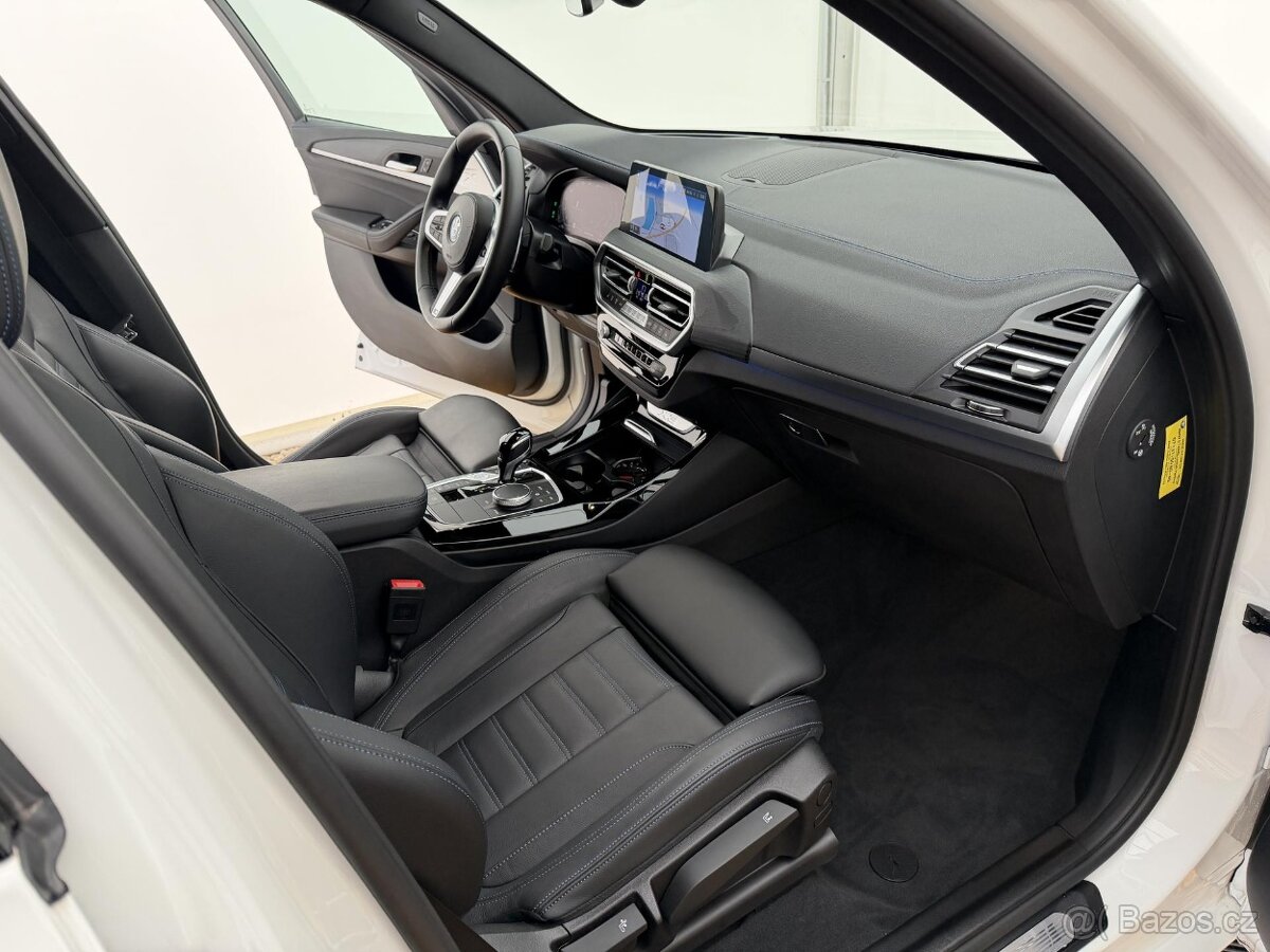 BMW X3, 30e 4x4 1-MAJ DPH M-Paket - 9