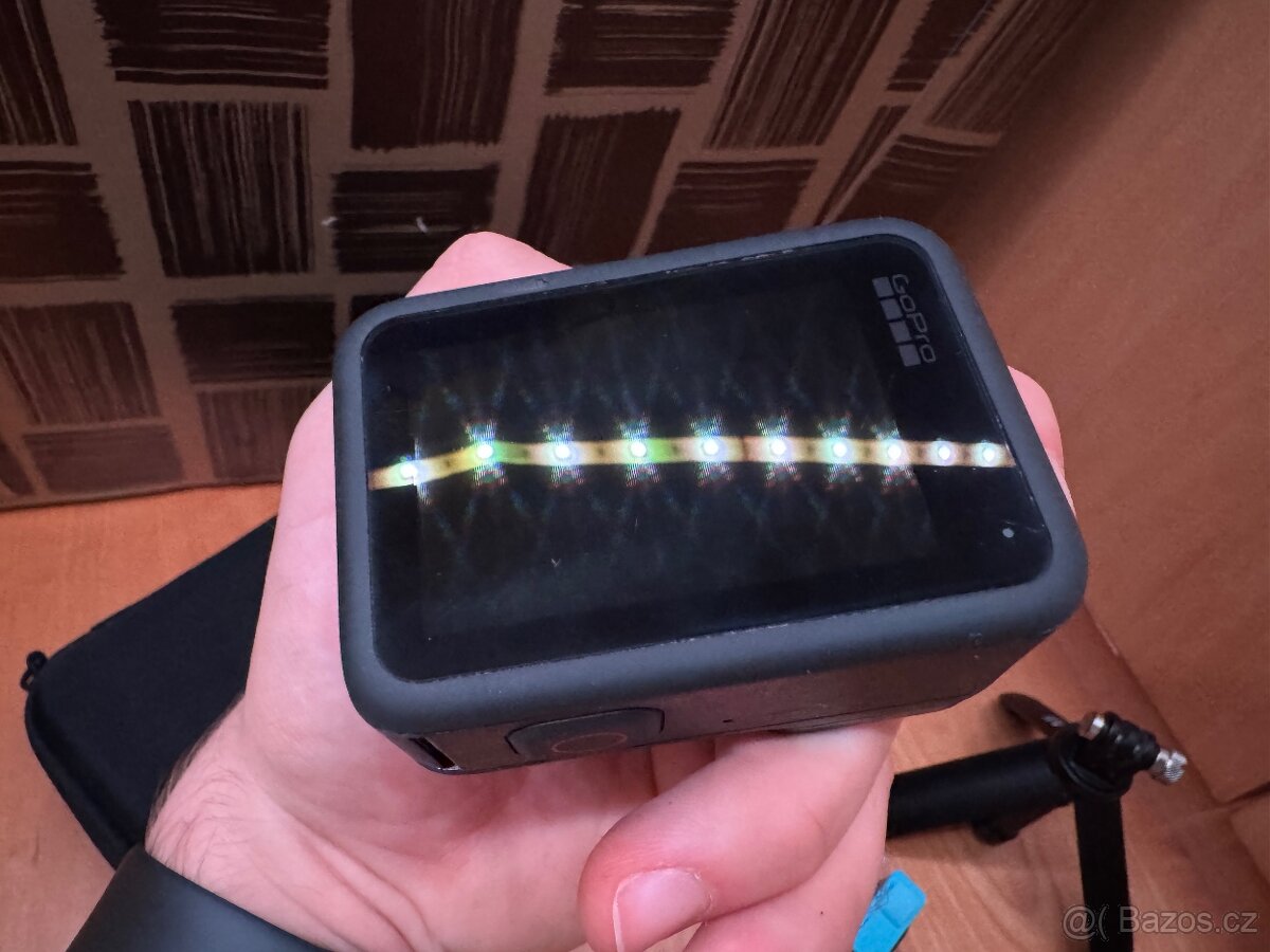 GoPro HERO 10 Black + originální příslušenství - 9