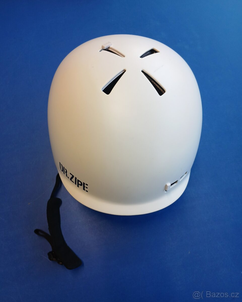 Snowboard / ski helma DR. ZIPE - 9