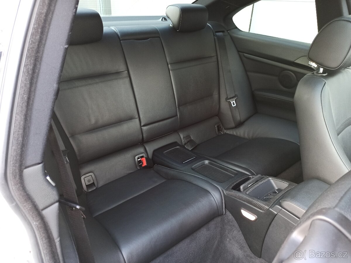 BMW 335i COUPE XDRIVE MSPORT - 9