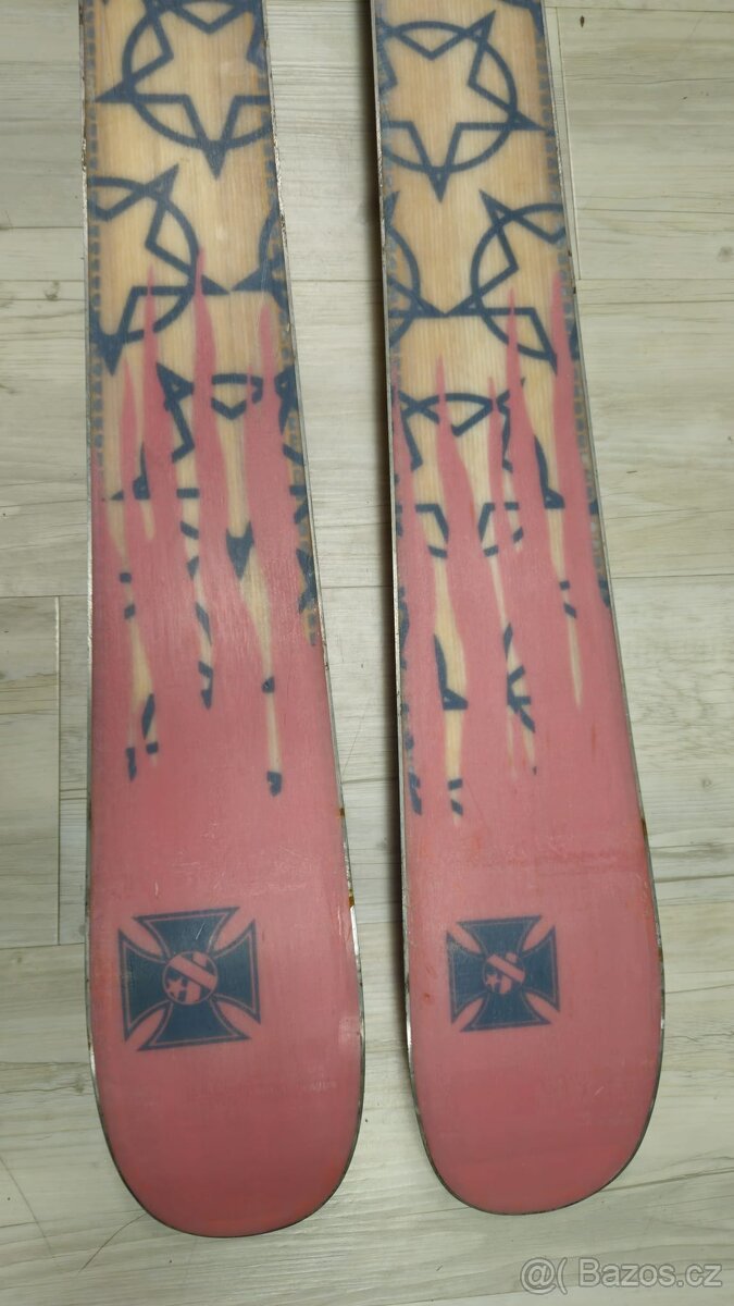 Lyže 170 + lyžáky 43 44 + helma - 9