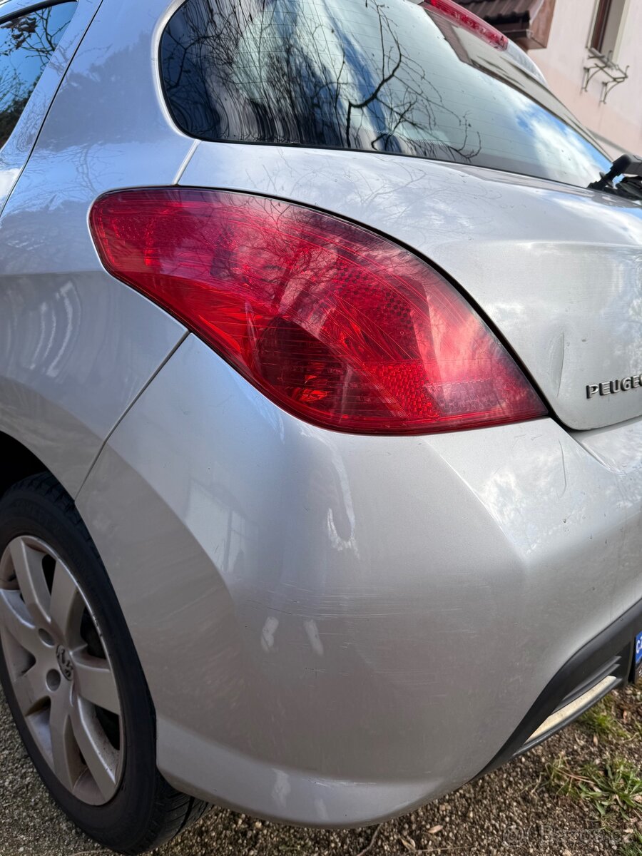 Peugeot 308, 1.6 HDi, 2010 - 9