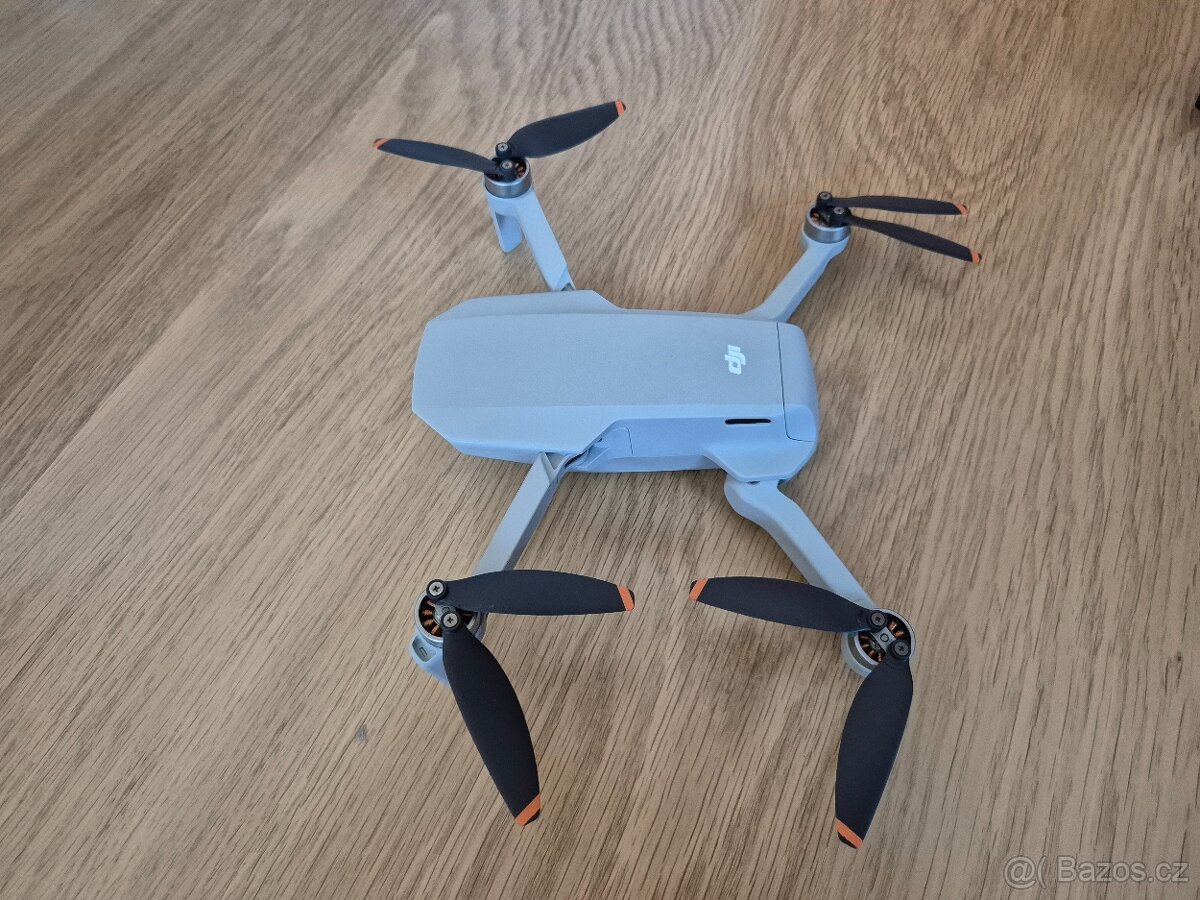 Prodám dron DJI MINI 2 Fly more - 9
