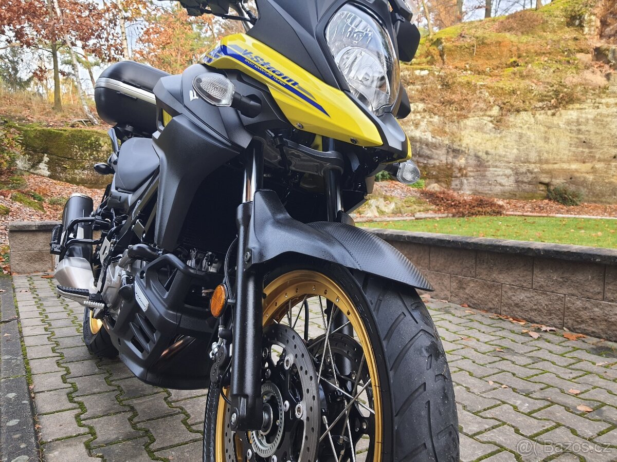 Suzuki DL 650 V-Strom XT ABS - SUPER STAV + 16 000 KM - 9