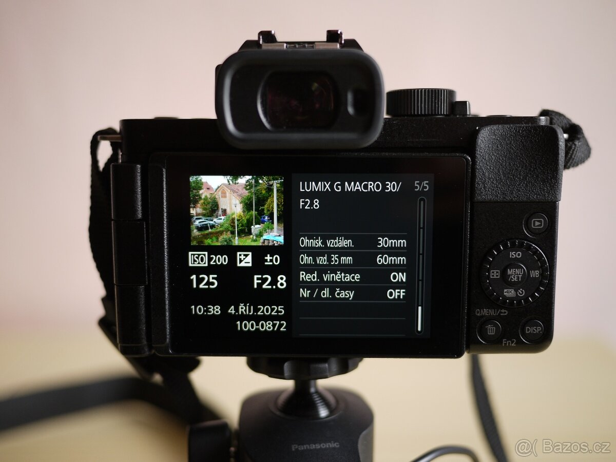 Fotoaparát Panasonic G100+stativ a brašna Panasonic... - 9