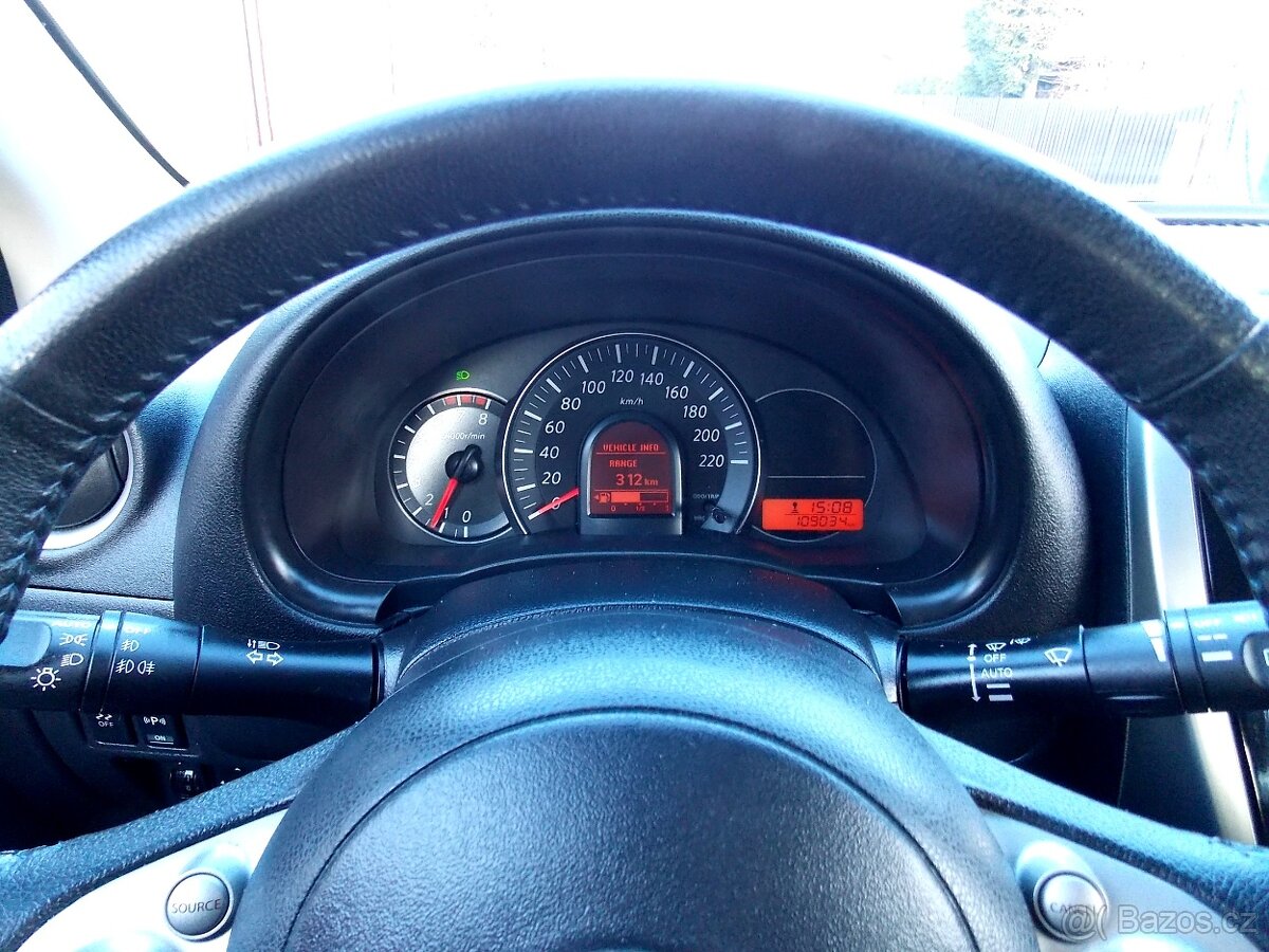 Vybavený Nissan Micra 1,2i 59kW r.v. 2017, 109tkm - 9