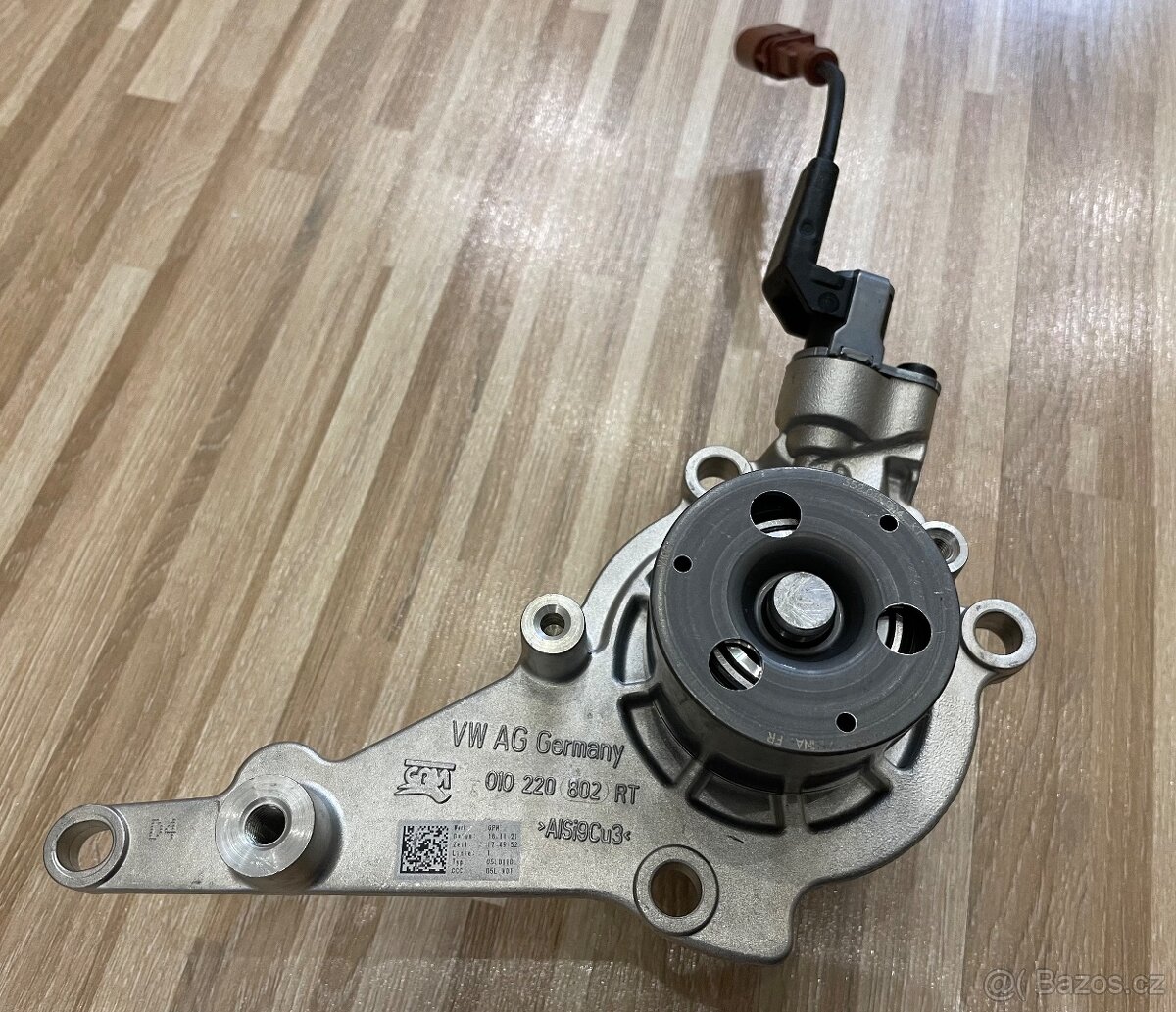 Sada rozvodů orginál 05L198119A originál s pumpou - 9