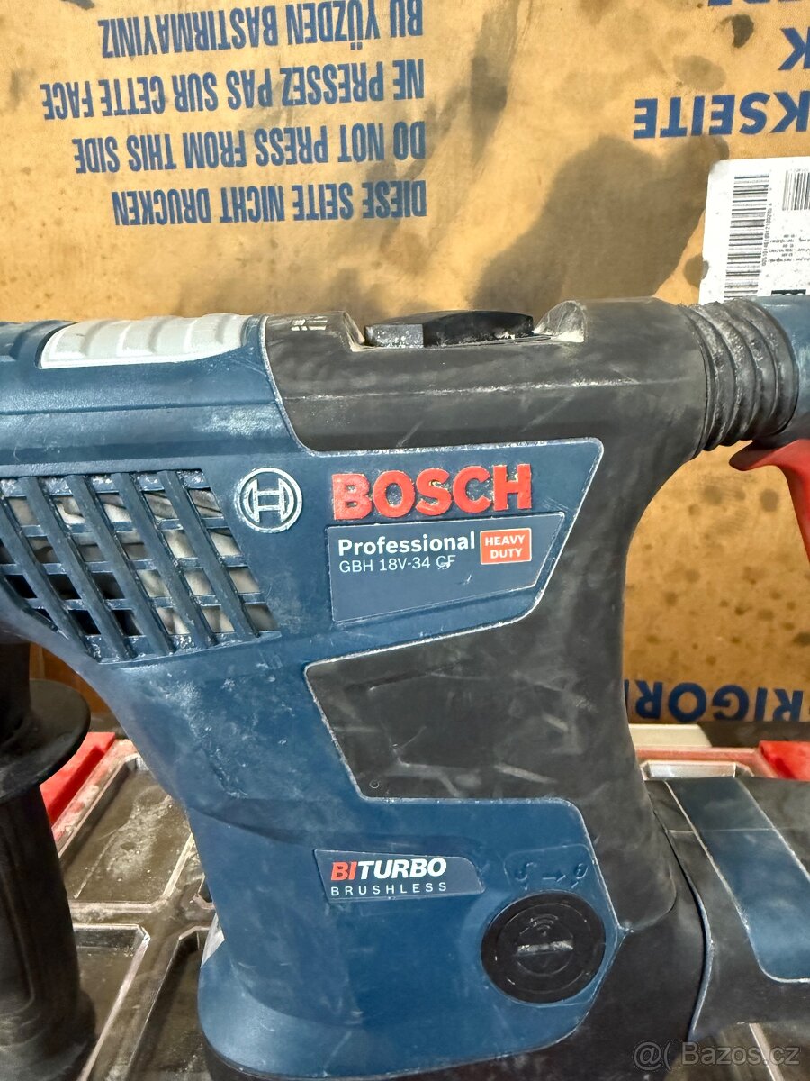 aku Bosch SDS plus, uhlová bruska, akumulátory, vysavč - 9