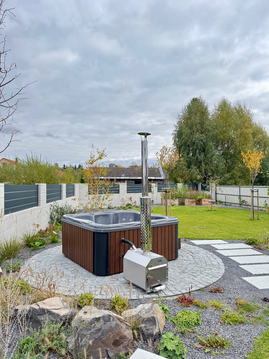 Čtvercová koupací káď (s místem k ležení) - 9