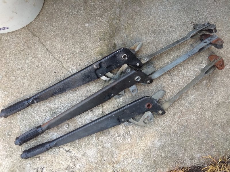 Škoda směs dílů - 9