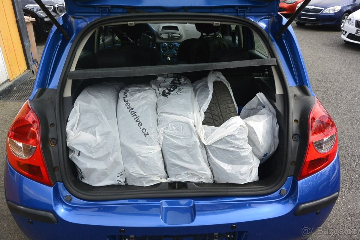 PRODÁM Renault Clio 1.2i - 9