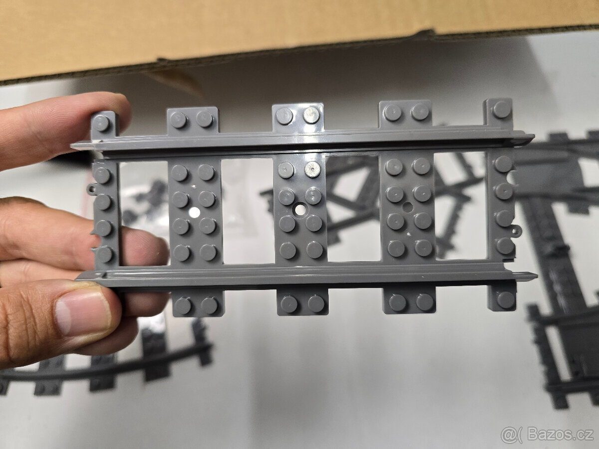 City koleje (náhrada) rovinky, zatáčky, vyhybky 110kusů - 9