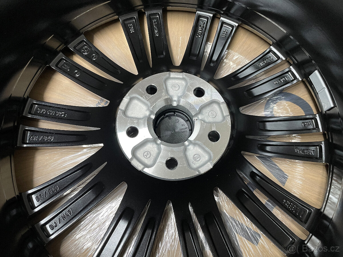 ŠKODA SUPERB III, IV ZIMNÍ NOVÁ CANOPUS 235/40/19 R.V 2024 - 9