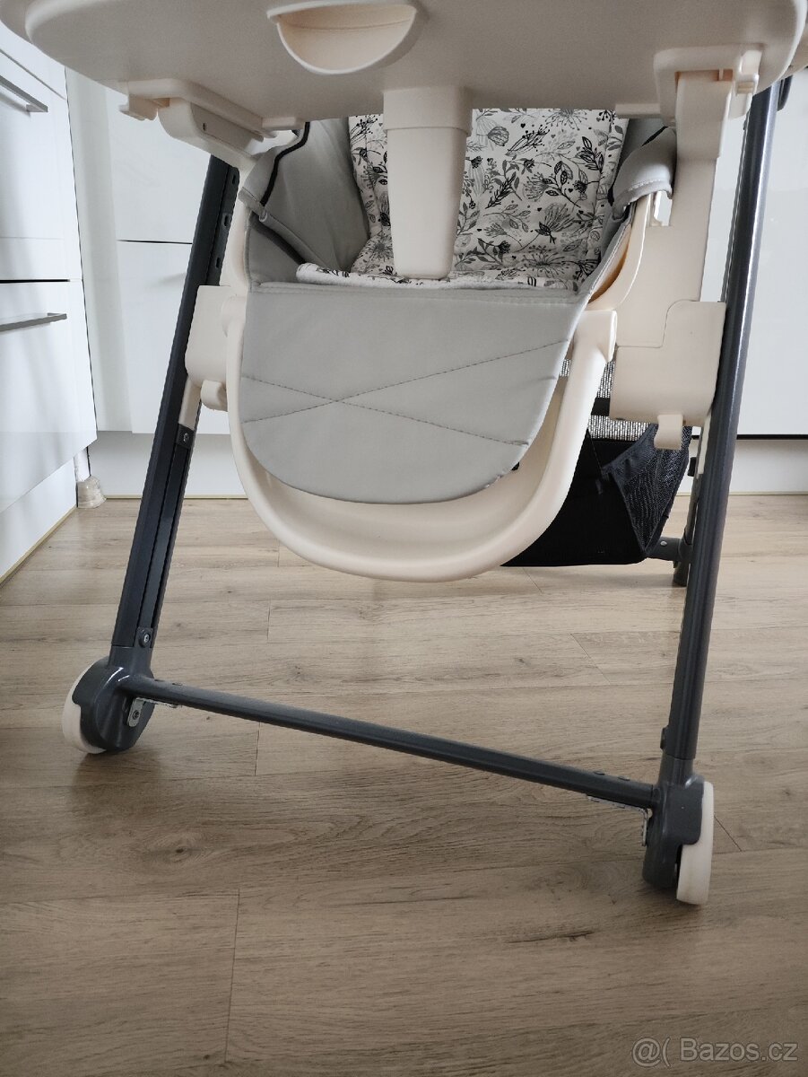 Jídelní židlička - 9