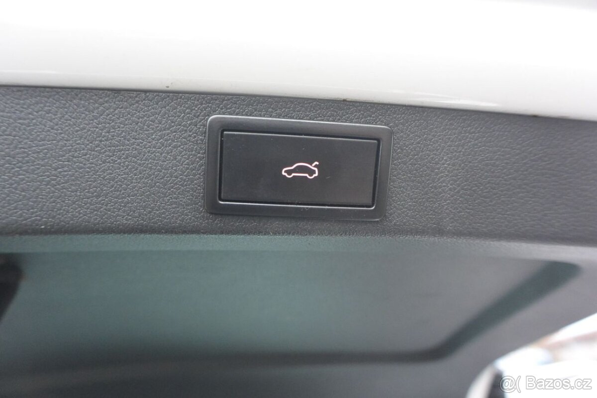 PRODÁM Škoda Octavia 2.0TDi RS - 9