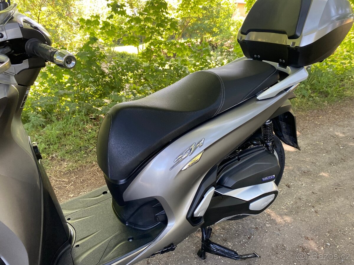Honda SH 350 - 9