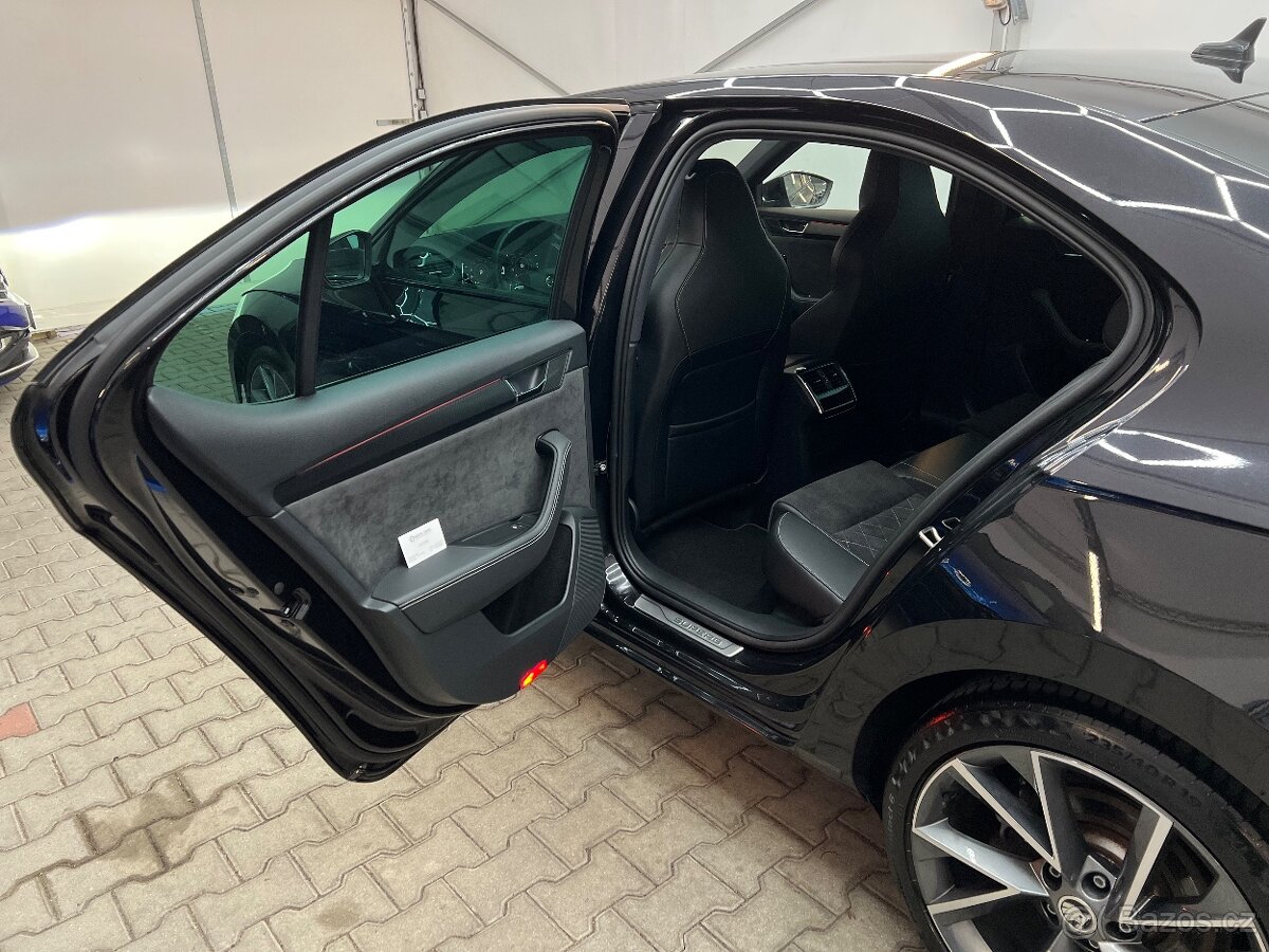 Škoda Superb III sedan 2.0TDi,110kW,DSG,Sportline,LED,Webast - 9