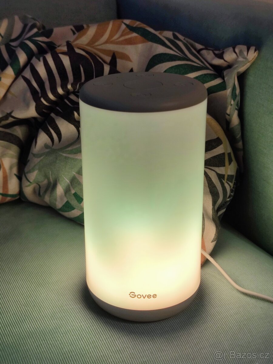 Govee Aura Stmívatelná stolní lampa - 9