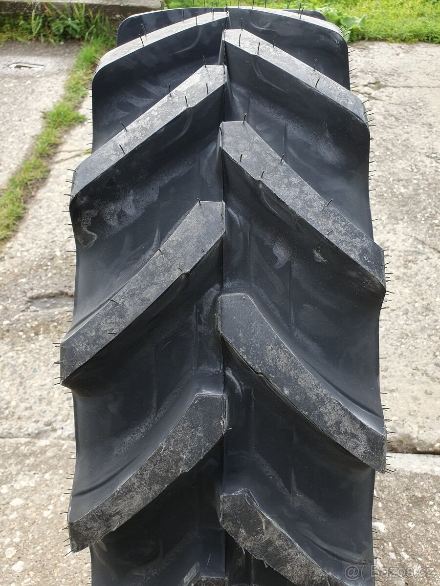 Pneu Alliance 280 / 85 R24 - 9