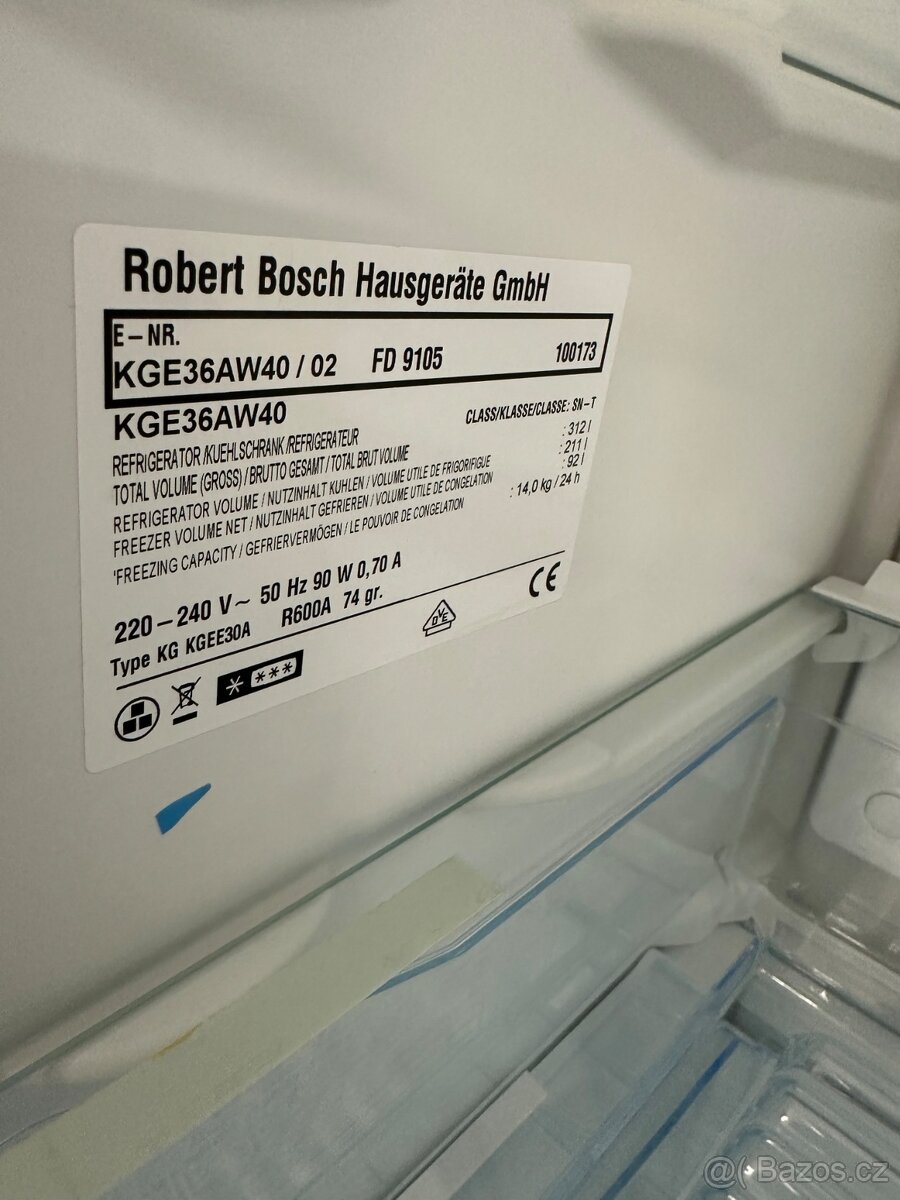 Lednice s mrazákem Bosch (104) - 9