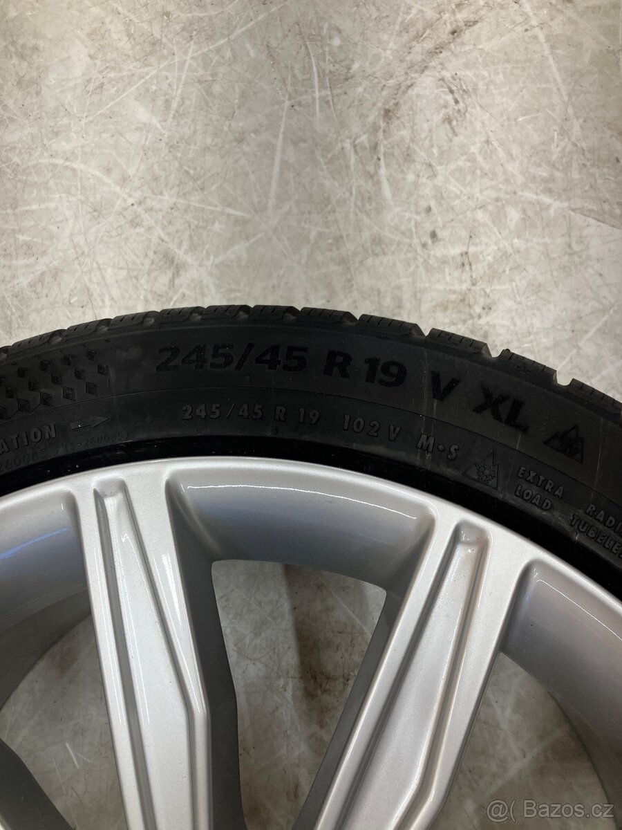 Audi A6 245/45R19 - 9