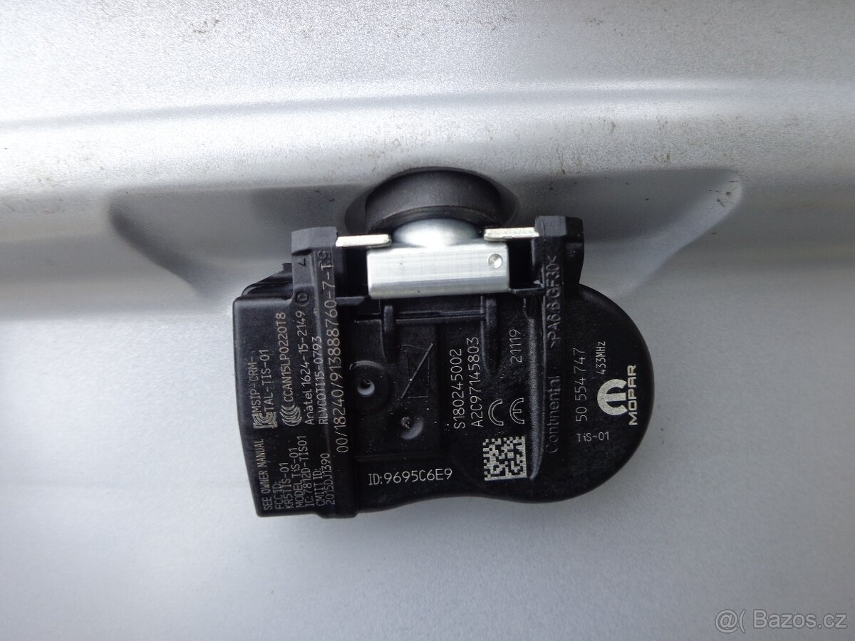 Alfa Romeo Stelvio zimna sada kol 235/55R19 - 9