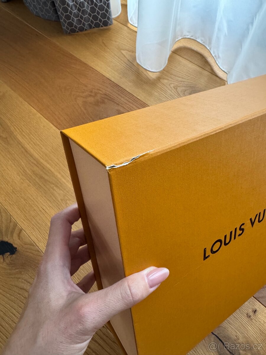 Louis Vuitton krabice a stuha. - 9