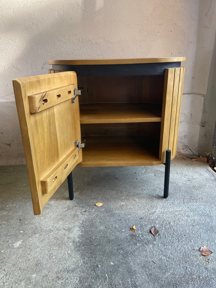 Noční stolek Kave Home Licia - 9