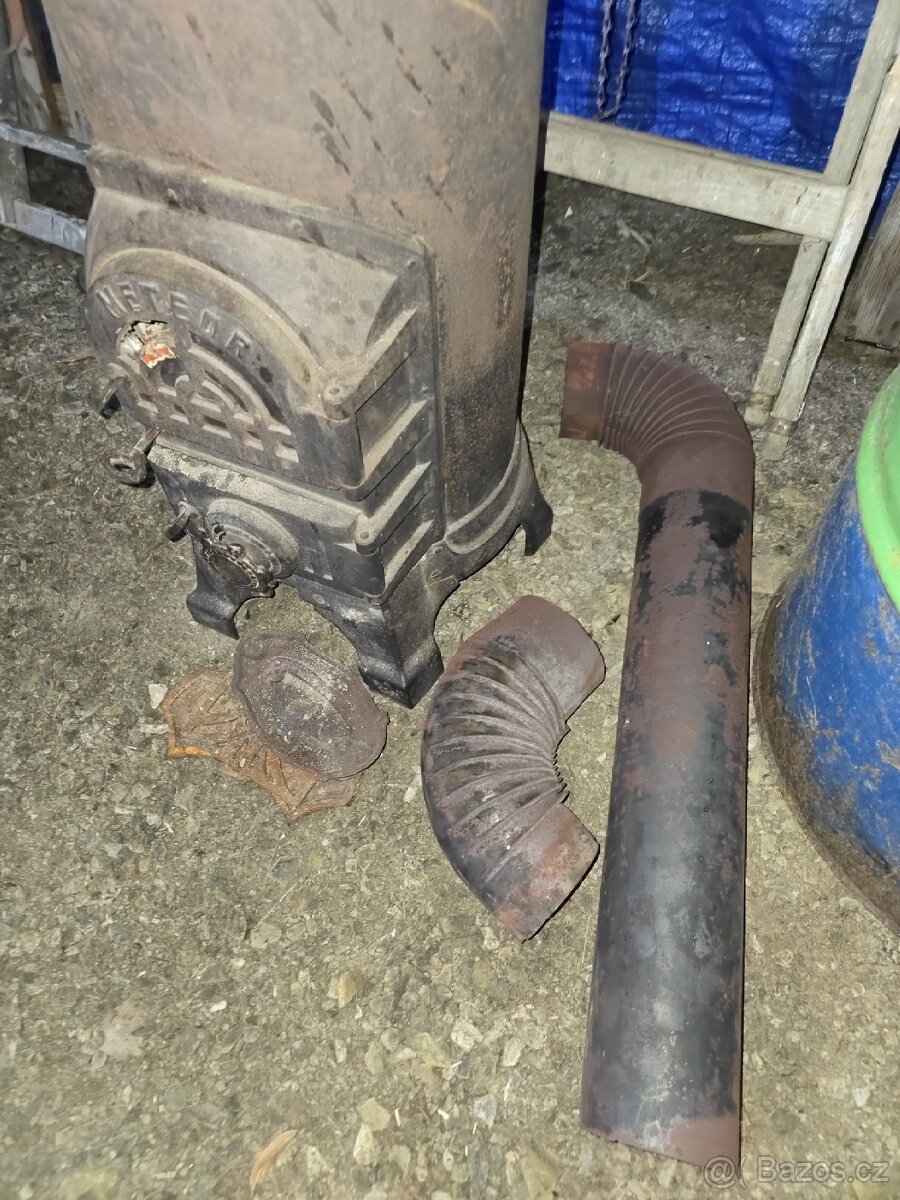 Litinová kamna METEOR 165 - 9