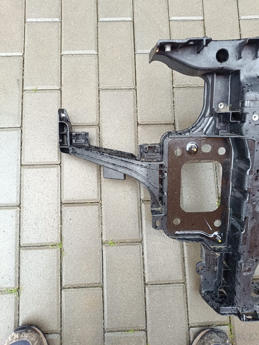 Hyundai i30 přední čelo - 9