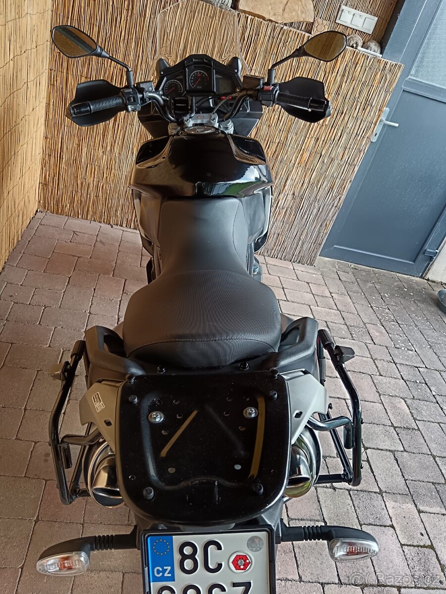 Motonadily aprilia etv1000 2007 top dily stav - 9