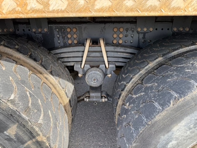 SCANIAR 450 XT 8x4 MEILLER třístranný sklápěč - 9