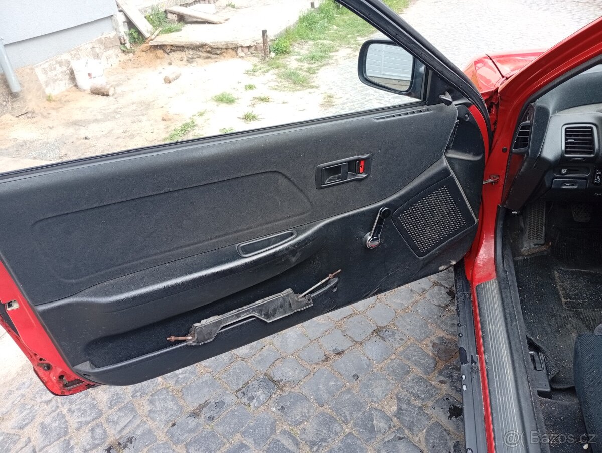 Prodám Honda CRX , 1.6/16V , 124 ps - 9