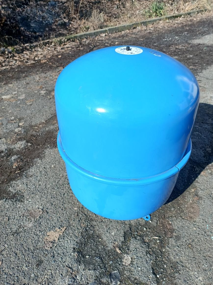 Reflex expanzní nádoba N 100 - 100l, 6 bar - 9