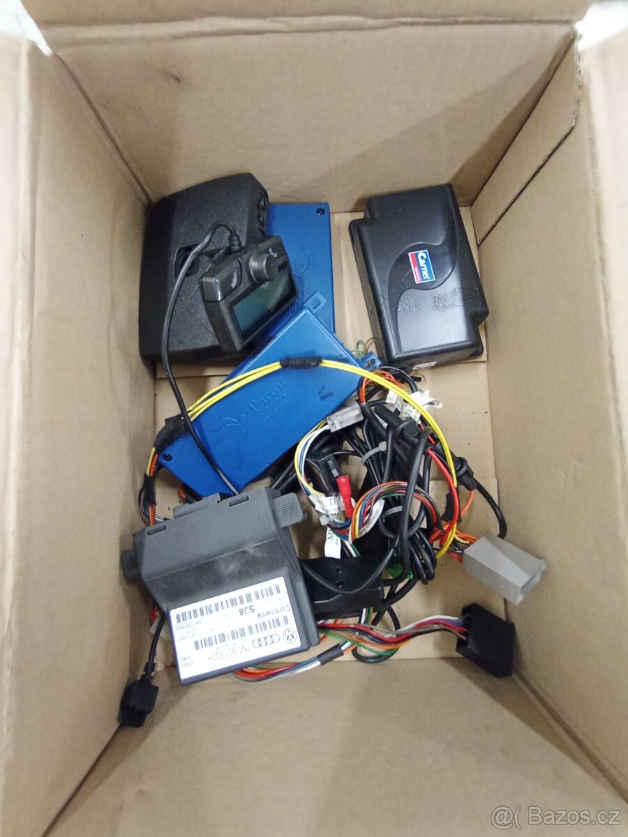 Škoda Octavia 2 - díly - 9