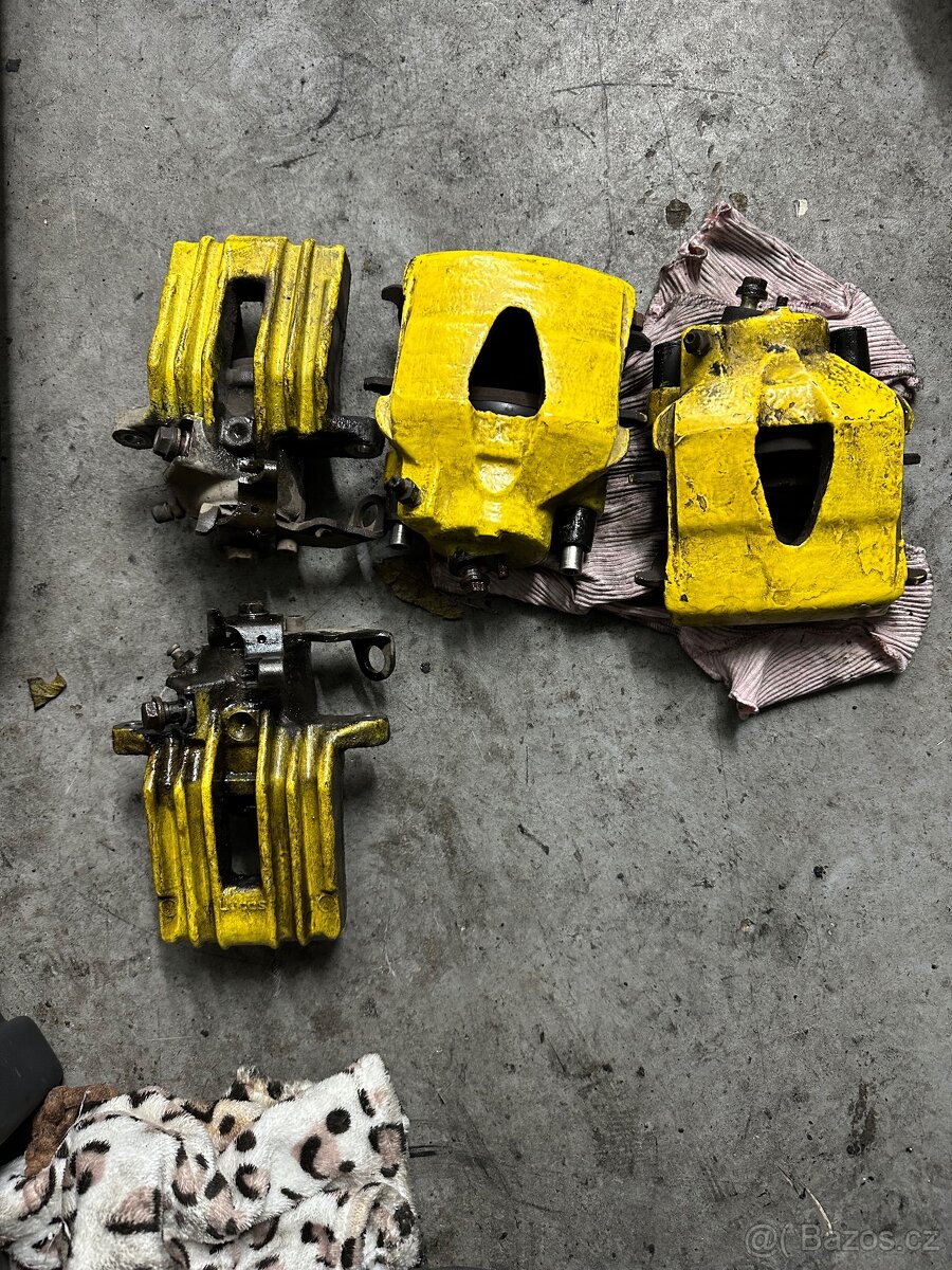 Náhradní díly golf 4 1.9 TDi - 9