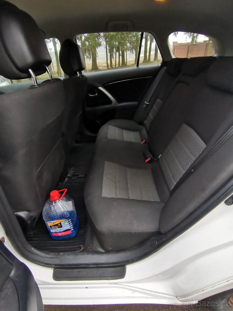Toyota Avensis 2.0D 91kw - 9