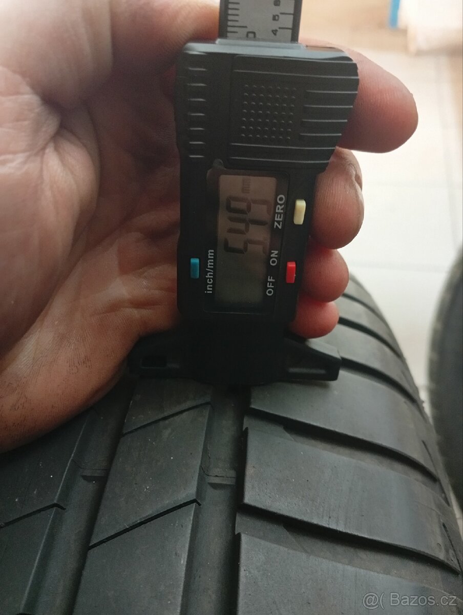 LETNÍ 215/55R17 - 9