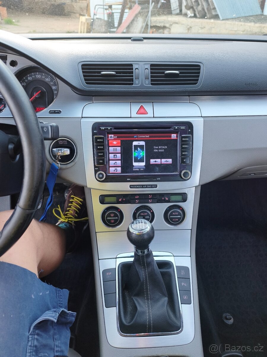 Volkswagen Passat B6 2.0 FSI 4motion - 9