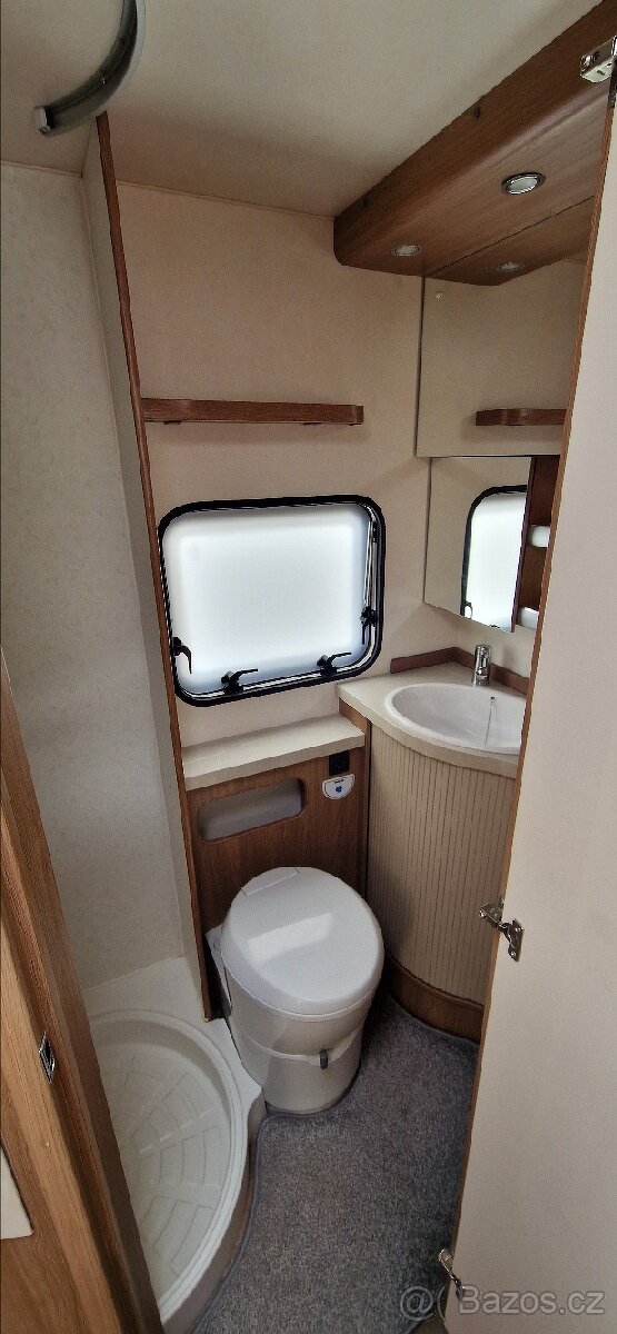 Hobby DeLuxe 545 kmf - 9